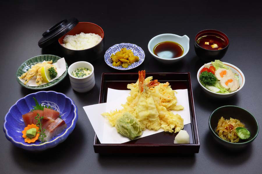御定食 7,800円