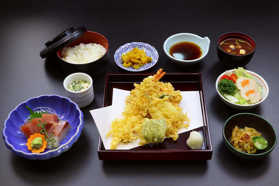 御定食 5,750円