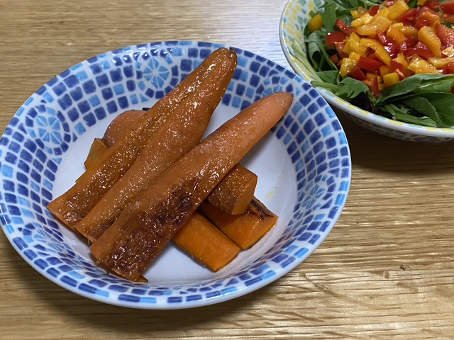 にんじん、ベビーリーフ、ミニパプリカの調理例